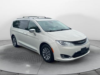 2019 Chrysler Pacifica Hybrid Limited