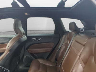 2021 Volvo XC60 Inscription