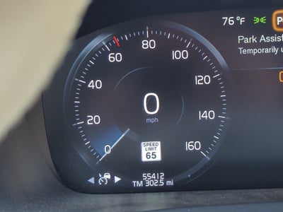 2021 Volvo XC90 Momentum