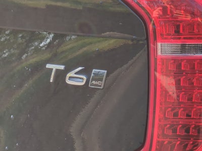 2021 Volvo XC90 Momentum