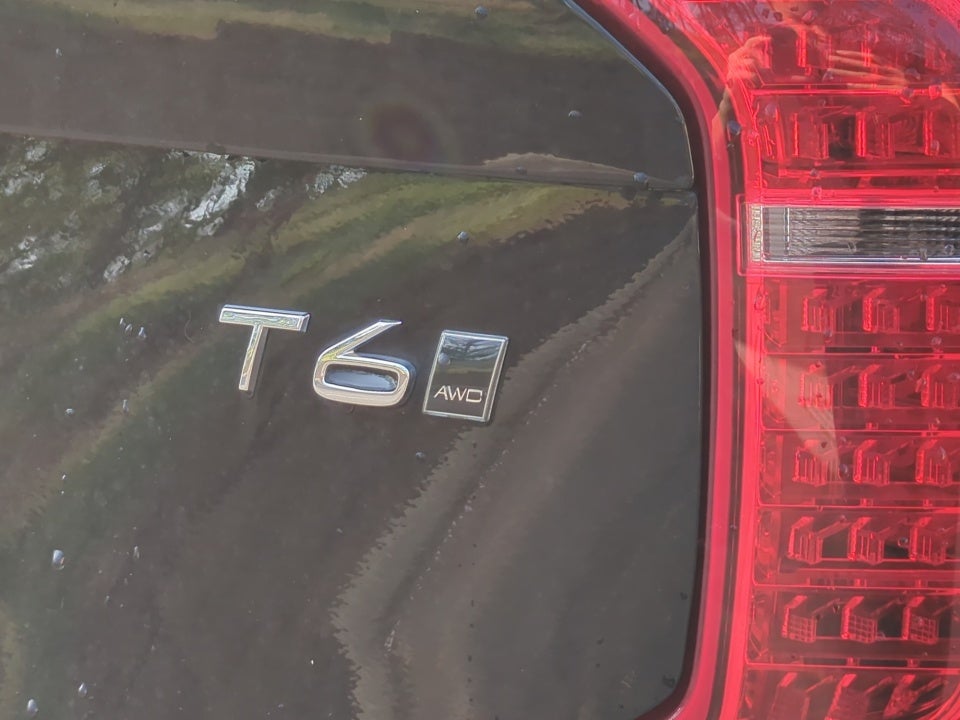 2021 Volvo XC90 Momentum