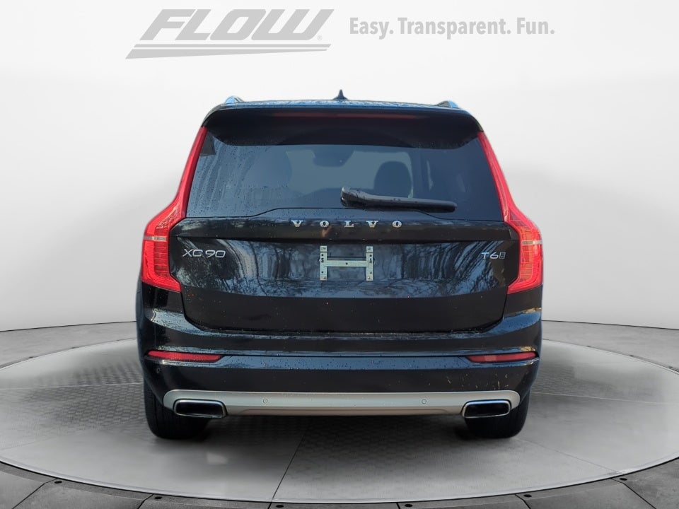 2021 Volvo XC90 Momentum