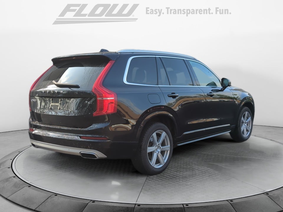 2021 Volvo XC90 Momentum