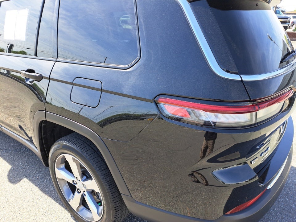 2022 Jeep Grand Cherokee L Limited 4x4