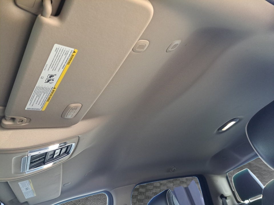 2020 RAM 1500 Laramie Crew Cab 4x4 6'4" Box