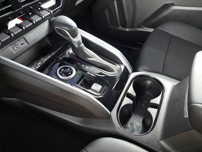2024 Chevrolet Colorado 4WD LT