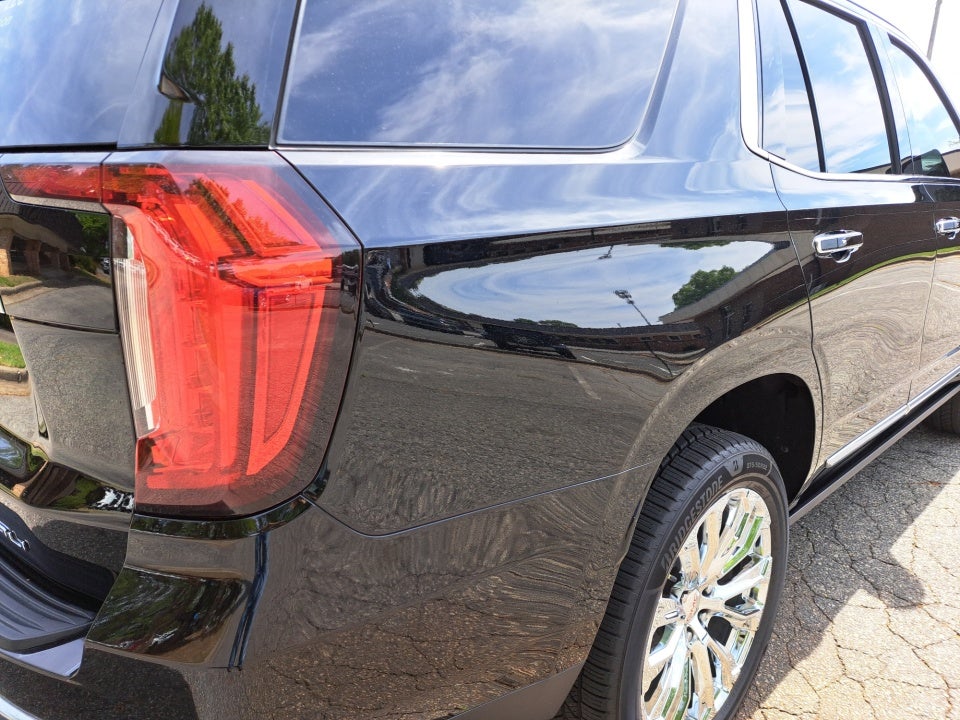 2021 GMC Yukon 4WD Denali