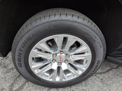2025 GMC Yukon 4WD Denali