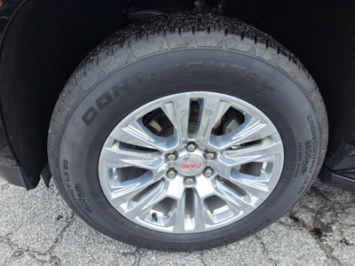 2025 GMC Yukon 4WD Denali