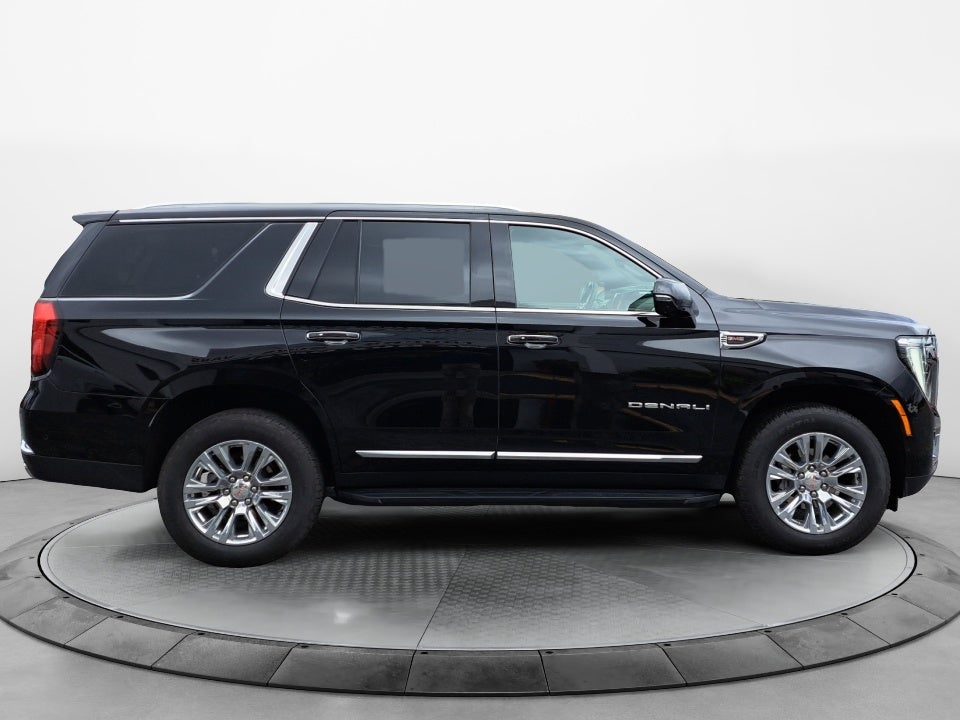 2025 GMC Yukon 4WD Denali