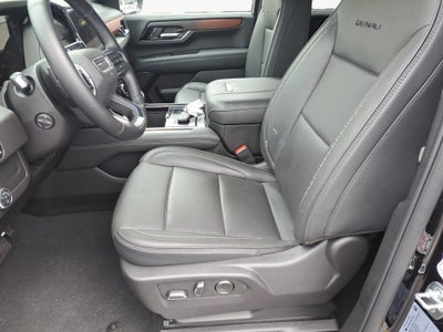 2025 GMC Yukon 4WD Denali