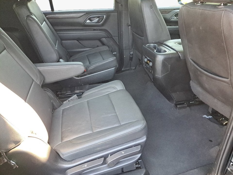 2022 Chevrolet Suburban 4WD LT