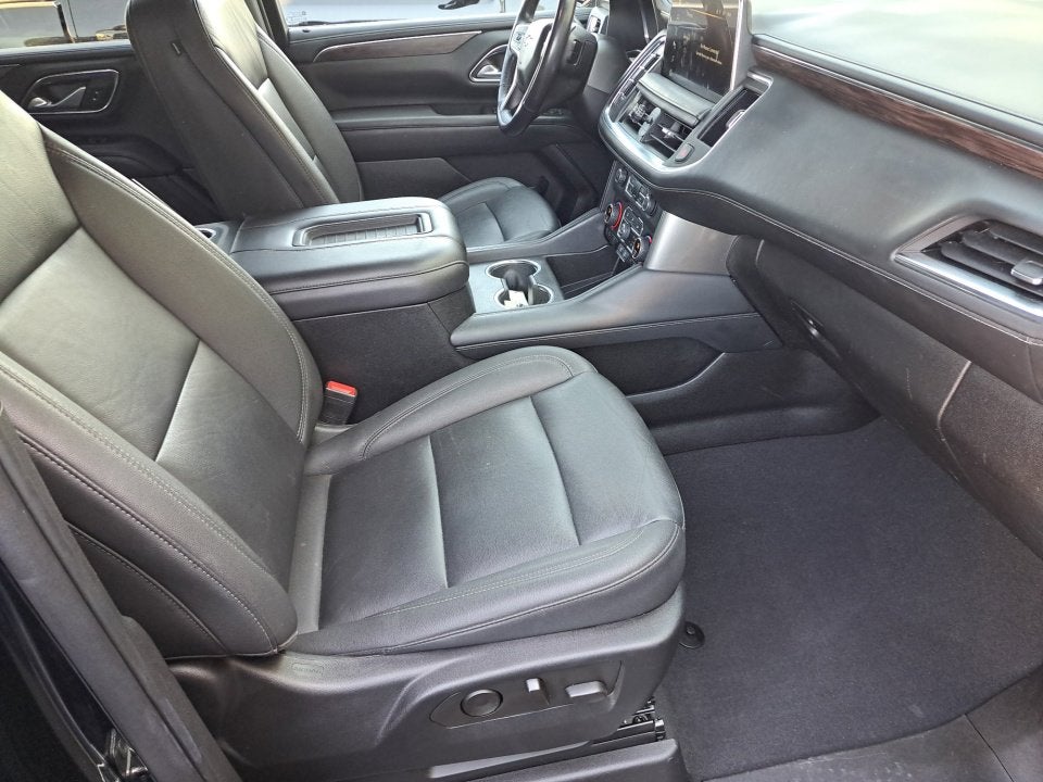 2022 Chevrolet Suburban 4WD LT