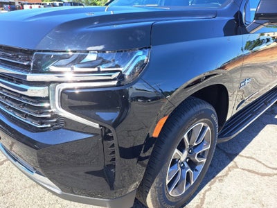 2022 Chevrolet Suburban 4WD LT