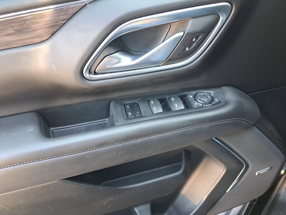 2022 Chevrolet Suburban 4WD LT