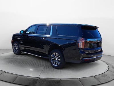 2022 Chevrolet Suburban 4WD LT