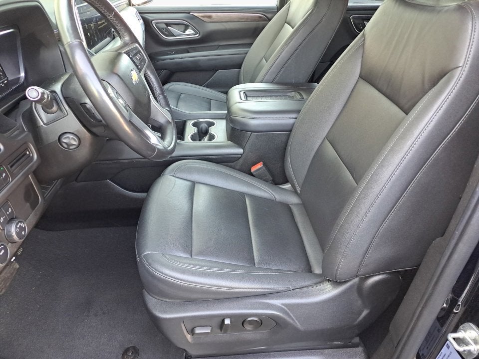 2022 Chevrolet Suburban 4WD LT