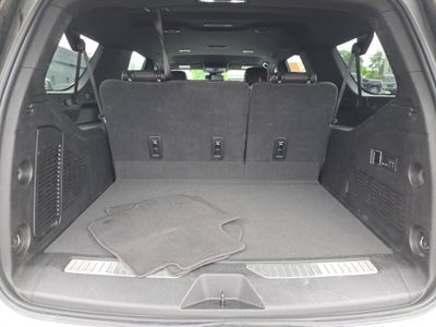 2023 Chevrolet Suburban 4WD Premier