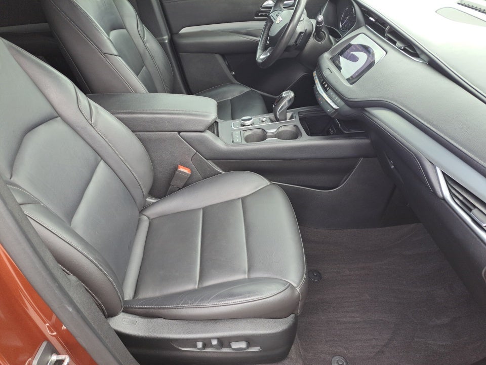 2019 Cadillac XT4 FWD Premium Luxury