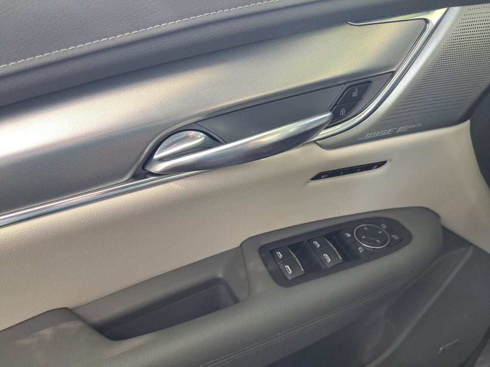 2020 Cadillac XT5 FWD Premium Luxury