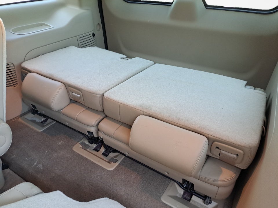 2010 Cadillac Escalade Luxury