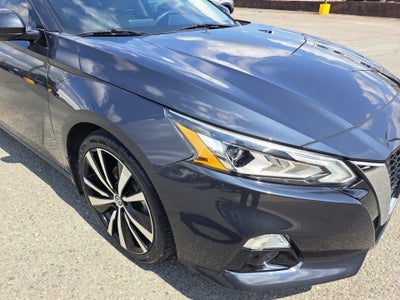 2020 Nissan Altima 2.5 Platinum