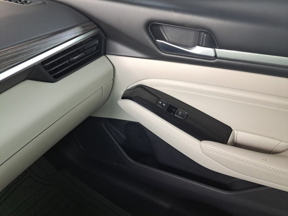 2020 Nissan Altima 2.5 Platinum