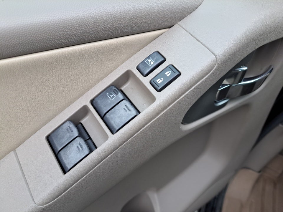 2011 Nissan Frontier SL