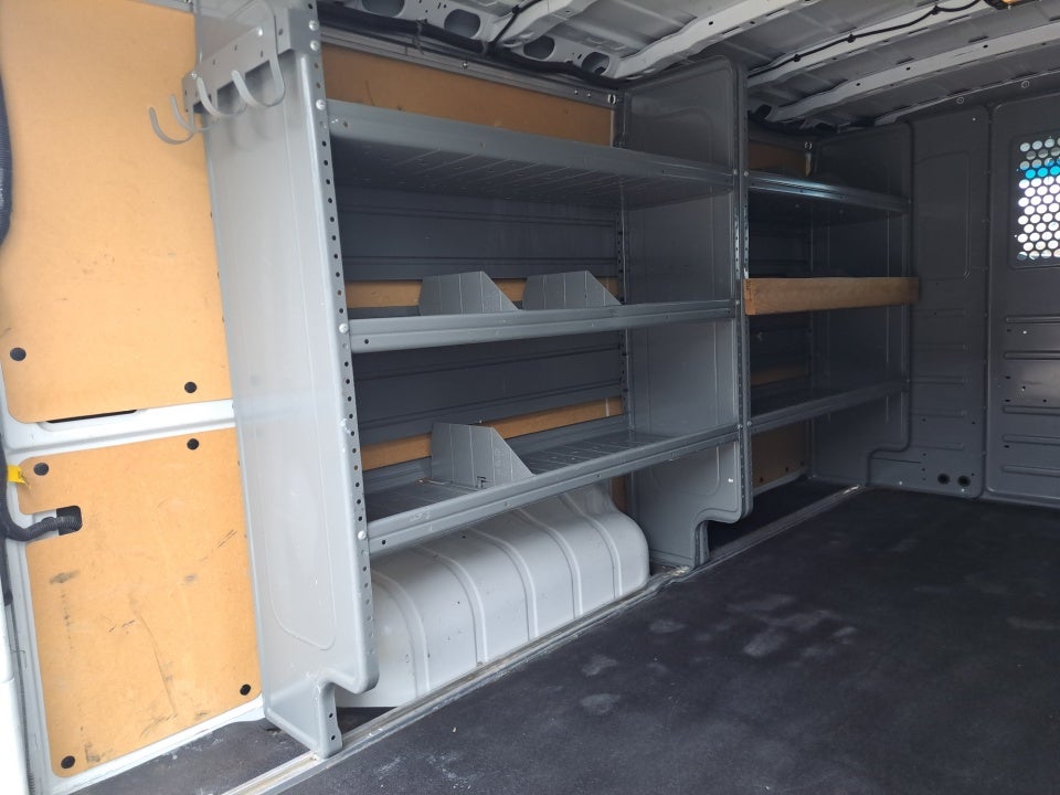 2021 Nissan NV Cargo NV2500 HD SV