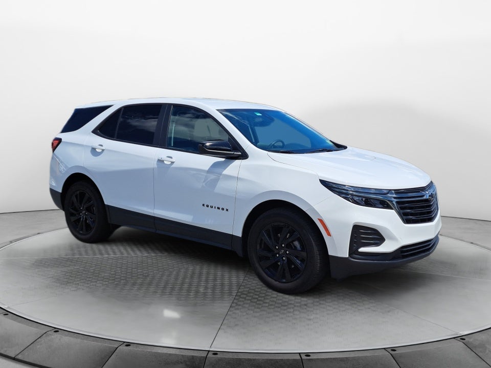 2024 Chevrolet Equinox LS's photo