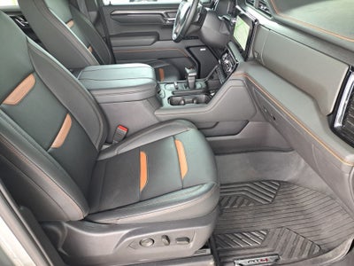 2024 GMC Sierra 1500 4WD Crew Cab Short Box AT4