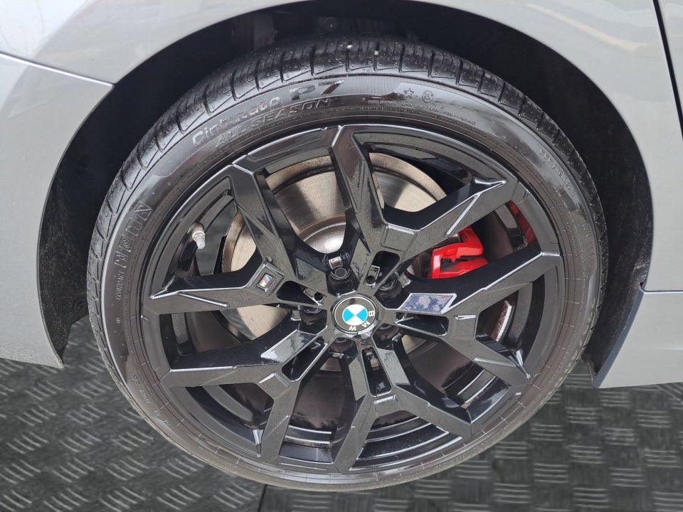 2025 BMW 330i 330i xDrive