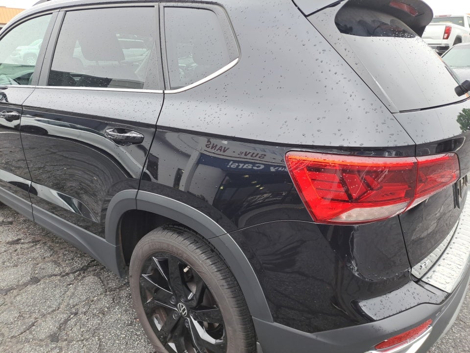 2023 Volkswagen Taos SE