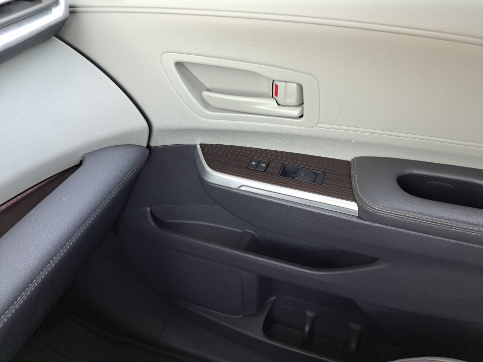 2022 Toyota Sienna LE