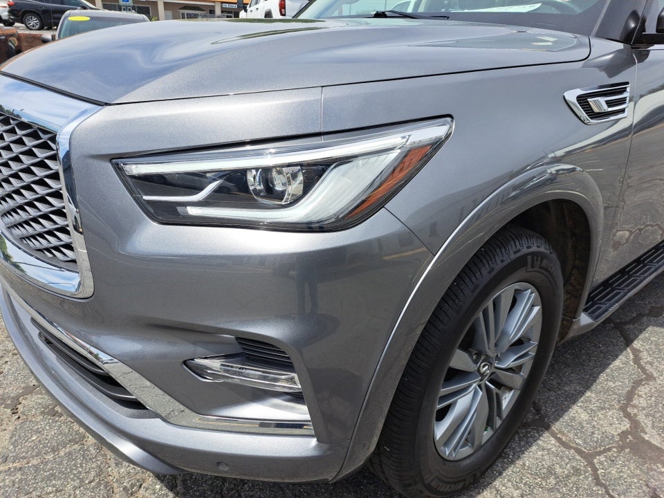 2021 INFINITI QX80 LUXE AWD