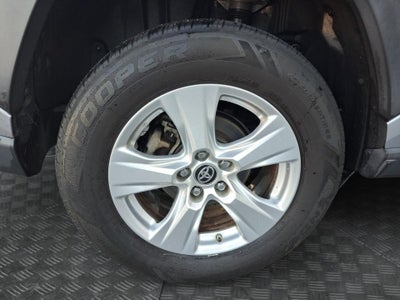 2019 Toyota RAV4 Hybrid Hybrid XLE
