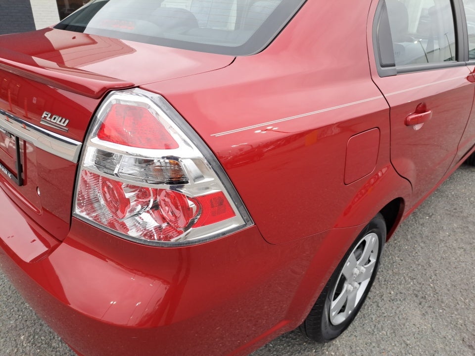 2011 Chevrolet Aveo 1LT