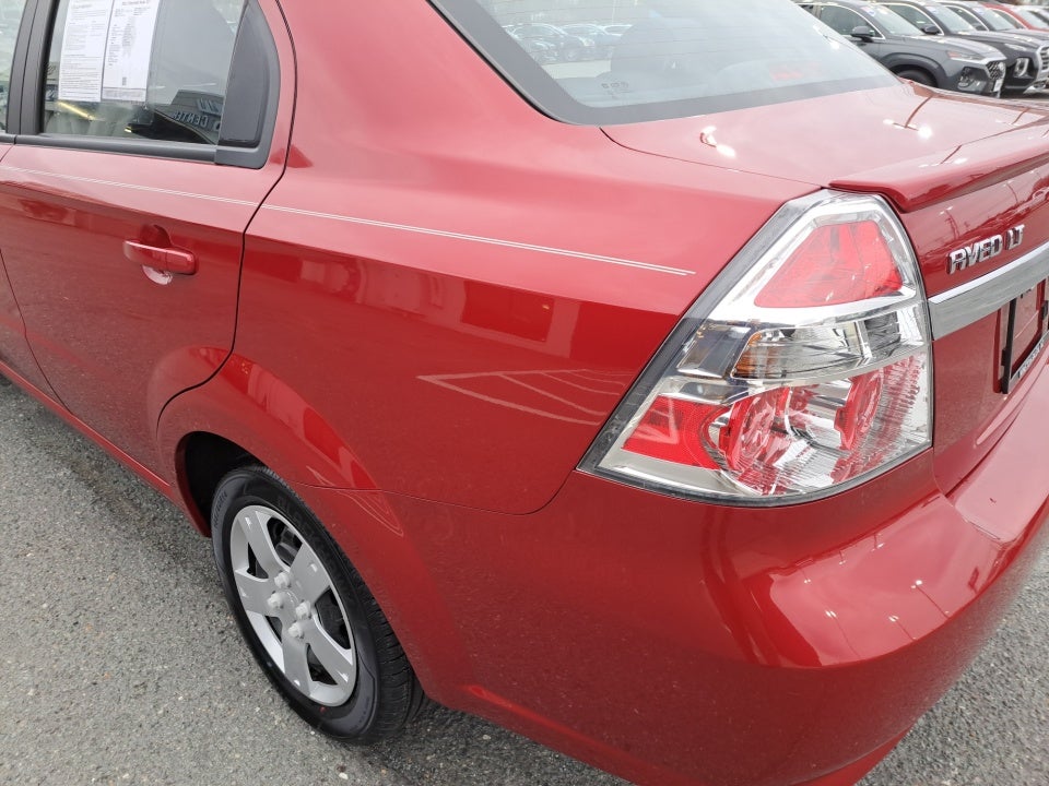 2011 Chevrolet Aveo 1LT
