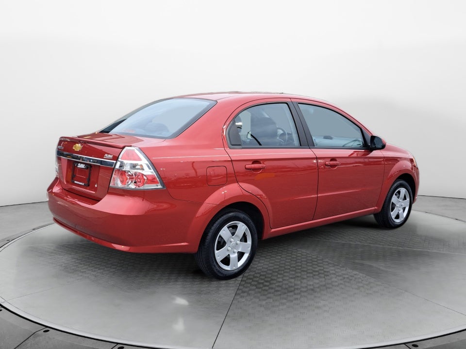 2011 Chevrolet Aveo 1LT