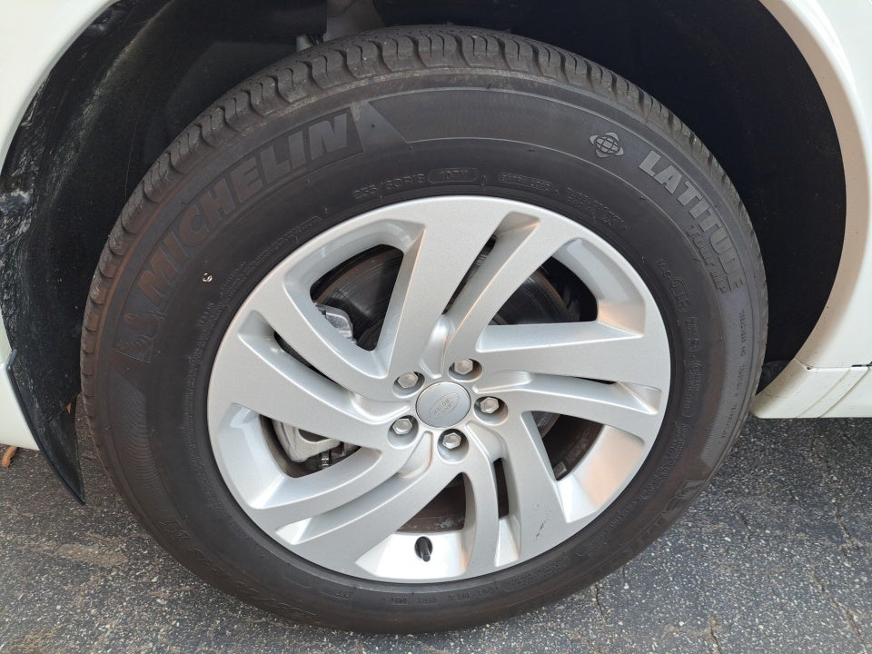 2024 Land Rover Discovery Sport Core S