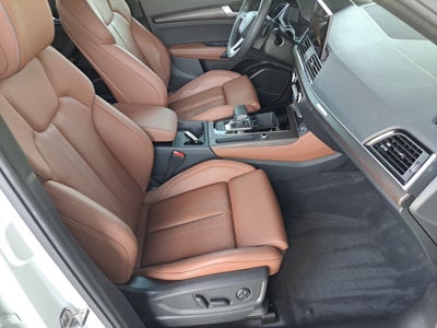 2024 Audi Q5 S line Premium Plus