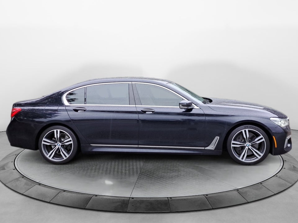 2016 BMW 7 Series 750i