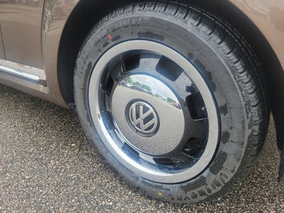 2013 Volkswagen Beetle Convertible 2.5L