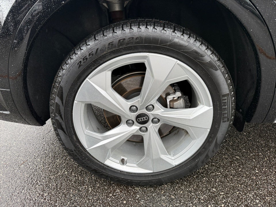 2025 Audi Q5 Premium Plus 45 TFSI S line quattro S tronic