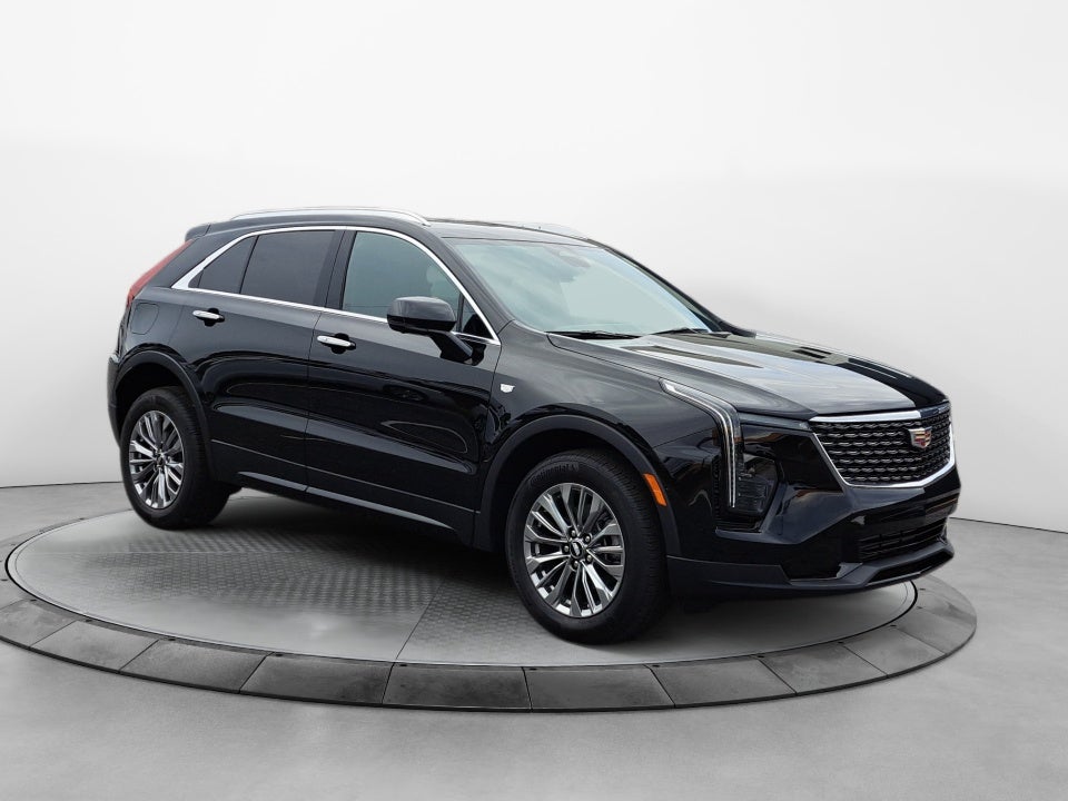 2025 Cadillac XT4 AWD Premium Luxury