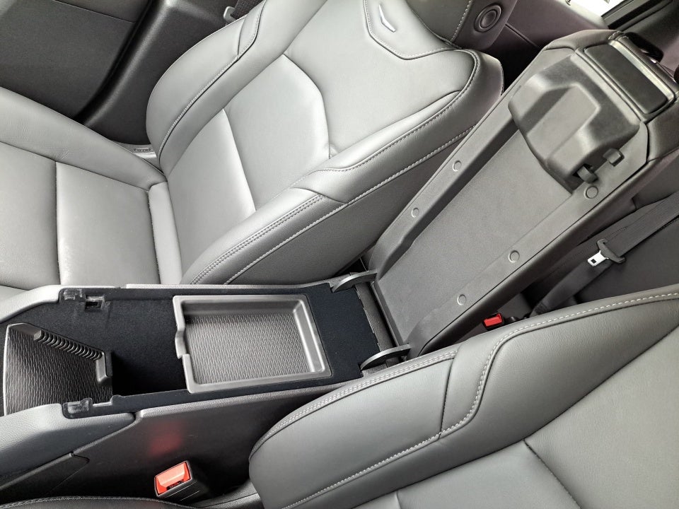 2025 Cadillac XT4 AWD Premium Luxury