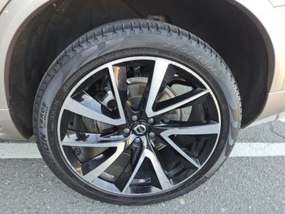 2023 Volvo XC90 B6 Plus 6-Seater