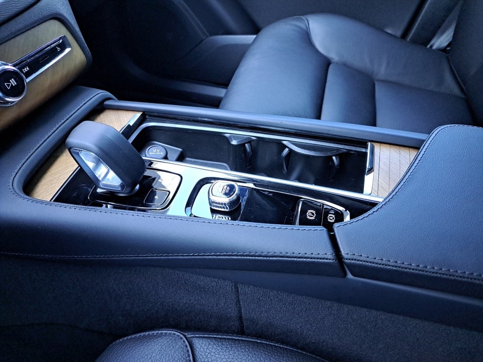 2023 Volvo XC90 B6 Plus 6-Seater