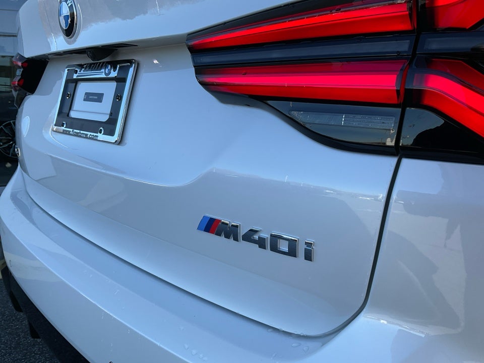 2024 BMW X3 M40i