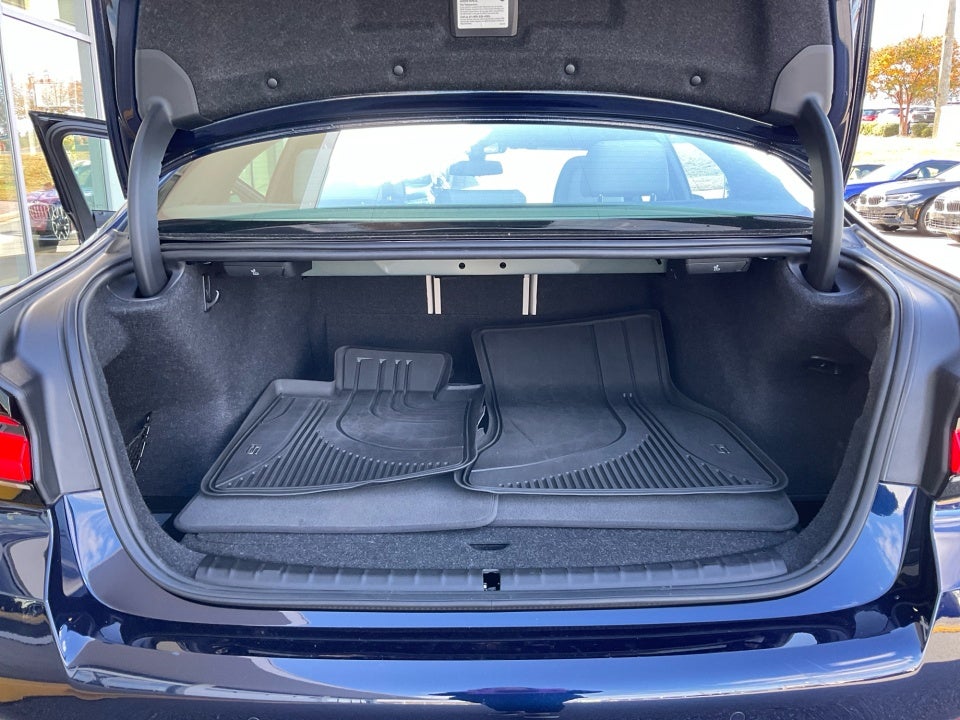 2023 BMW M550 i xDrive